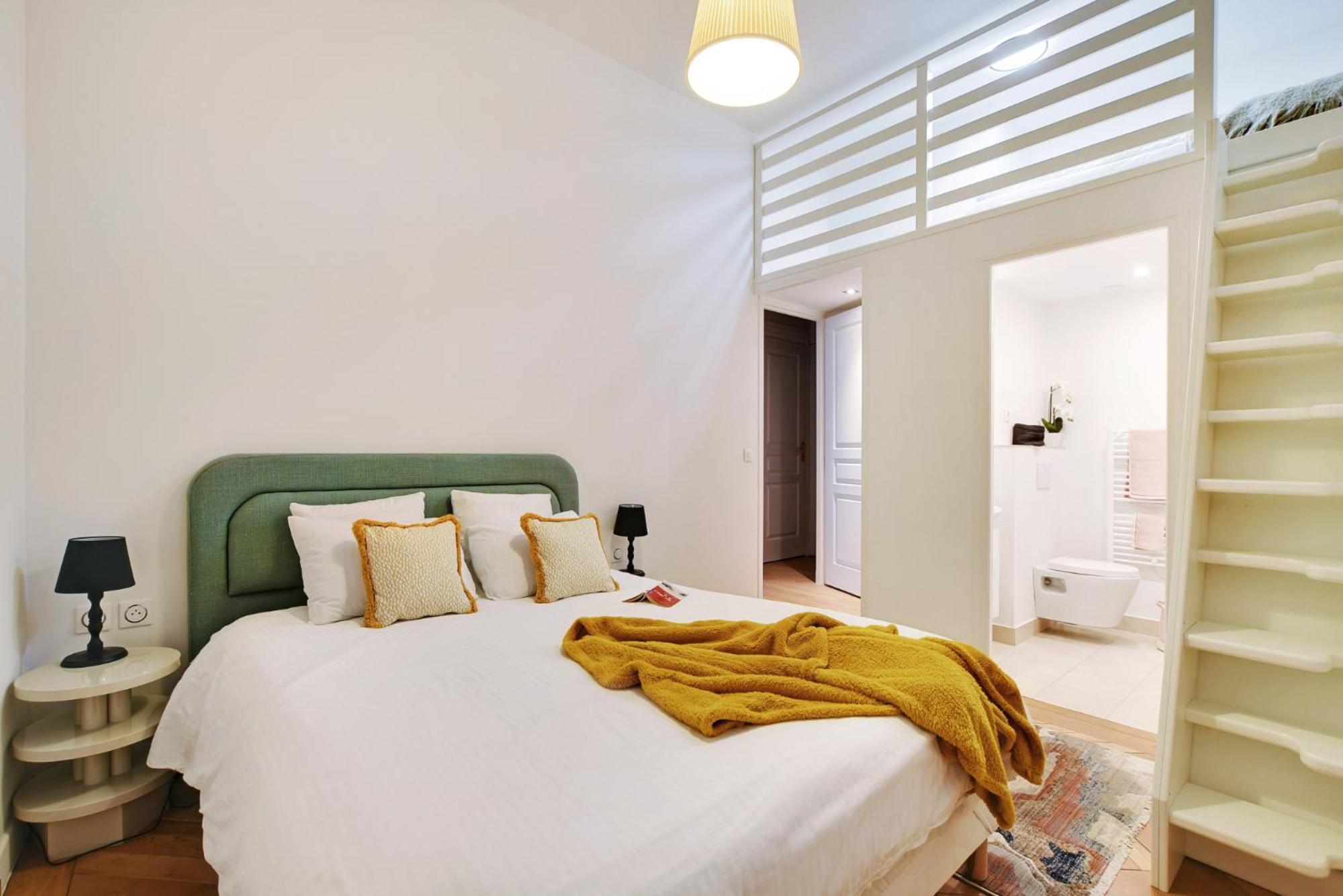 Luxury Paris, Paisible, 2 Chambres, Toute Commodites Apartment